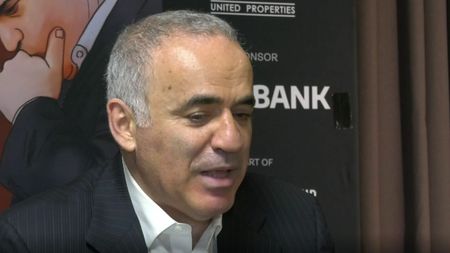 Garry Kasparov, despre psihologie militară, hipnoză și doping în șah: „Orice influență poate avea efect”! Cum le-a combătut marele maestru: „Eu cred în mutări puternice” | VIDEO EXCLUSIV