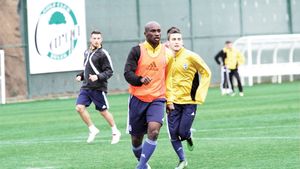 Zoro, cucerit de olteni**: "Am refuzat alte echipe pentru Craiova!" Cum prefațează meciul cu Steaua