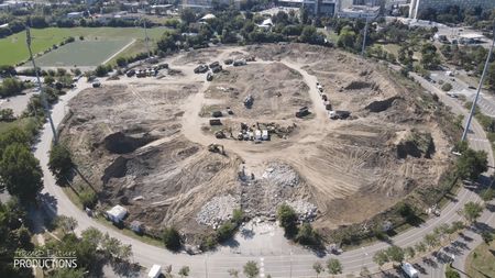 Unde a ajuns pământul de sub stadionul Dan Păltinişanu din Timişoara. Demolarea pentru noua arenă de 140 de milioane de euro a ajuns la 75 la sută