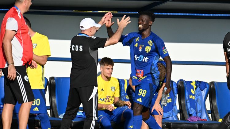 DECLARAȚII A pierdut un nou meci în Superliga, dar e în modul relaxat: „Avem șanse mari să rămânem în prima ligă fără nicio emoție”