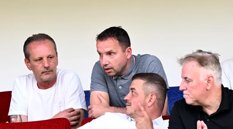 FC Bihor l-a ales pe Sorin Paraschiv în funcția de director sportiv, după plecarea lui Claudiu Keșeru. Orădenii îi pregătesc locul lui Ioan Hora, care e ”student”