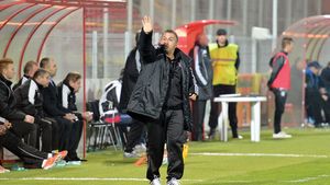 EXCLUSIV | A condus fotbalul românesc și a intervenit în scandalul Hagi - Yesilova: "Îi dădeam o mamă de bătaie! Îl rupeam în două"