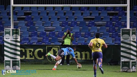 CSM București a furnizat surpriza în etapa a treia a Superligii la rugby. "Tigrii" au reușit să învingă campioana en-titre, Timișoara Saracens
