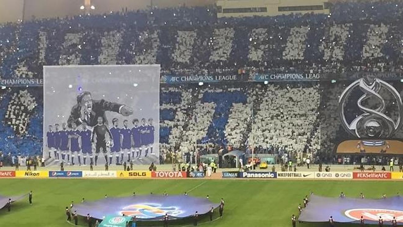 Reghecampf, personaj în cel mai scump mozaic din istoria fotbalului. Cât au plătit saudiții pentru a le transmite jucătorilor de la Al Hilal să ia cupa