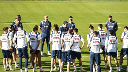 Acum decide Edi Iordănescu echipa de start pentru România - Slovacia! Imagini și informații de ultimă oră din antrenamentul de la Wurzburg. Pregătire separată pentru Andrei Burcă! EXCLUSIV