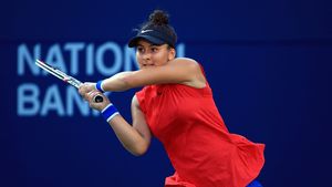 EXCLUSIV | Opinia specialistului: "Bianca Andreescu este o jucătoare modernă." Cum a remarcat-o Marius Comănescu, la Wimbledon. "Orice mai vorbeam cu Sorana, dacă mai spuneam o glumă sau ceva - am văzut că zâmbeau..."