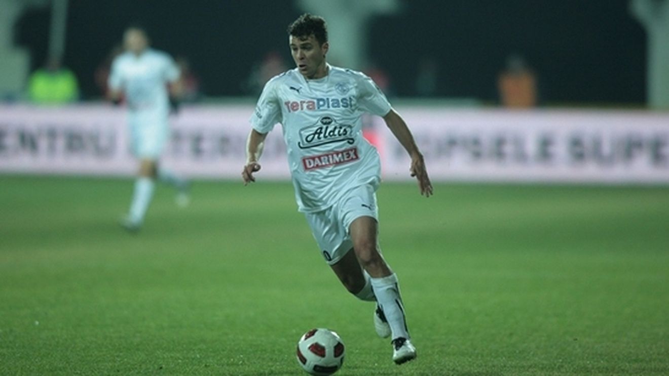 Moraes: "Am ofertă și din Ucraina, dar aleg Steaua!"** VEZI adevăratul motiv pentru care brazilianul vrea să ajungă în Ghencea