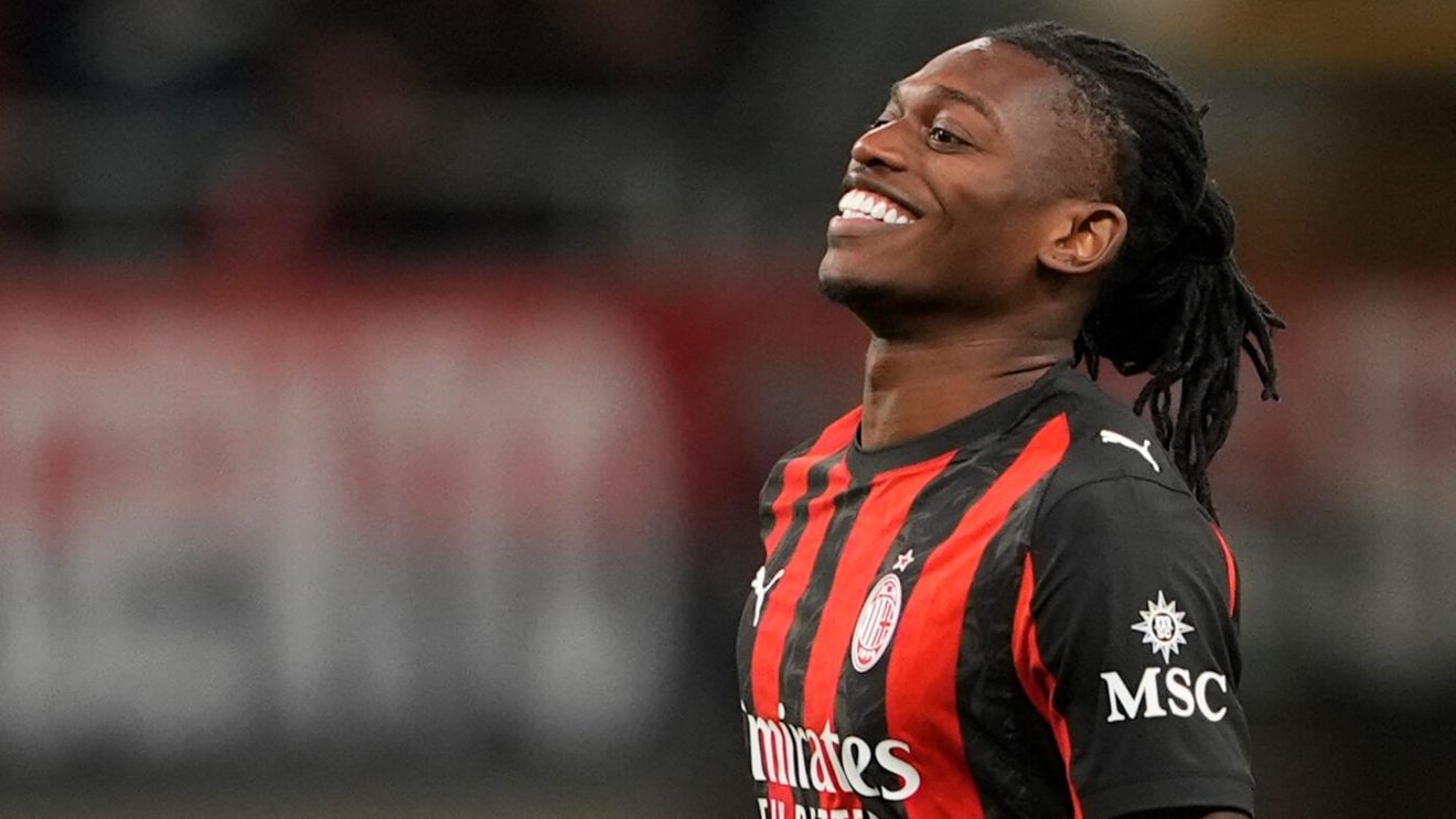 Clubul din Premier League care îl vrea pe Rafa Leao de la AC Milan. „Diavolii” cer minimum 60.000.000 de euro