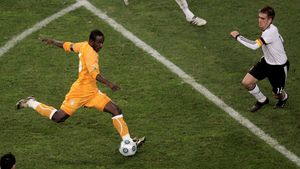 Copos despre "țeapa mileniului":** "Cu banii ăștia salvam Rapidul!"