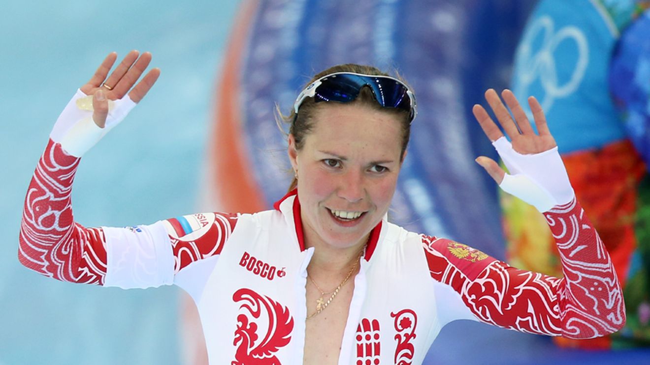 Medaliata cu bronz la patinaj viteză 3.000m, Olga Graf, a uitat că nu poartă nimic pe sub costum