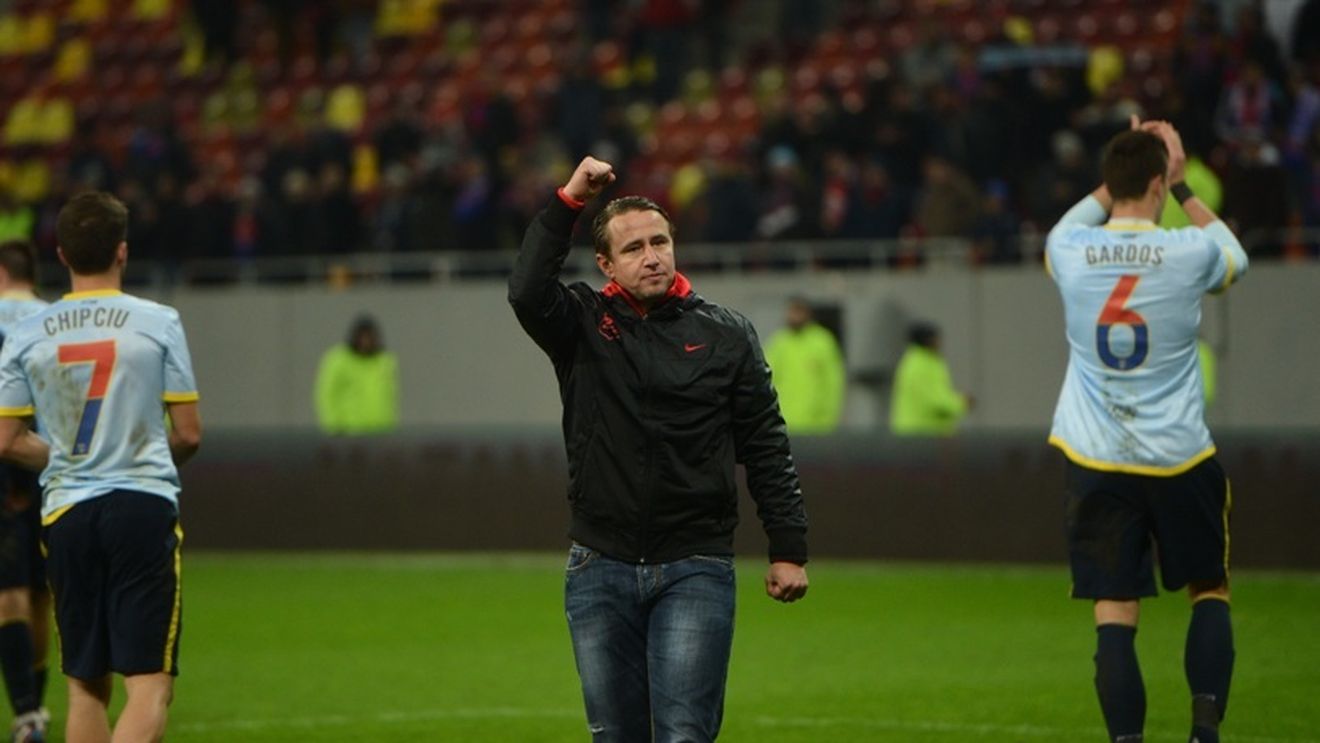 EXCLUSIV Reghe a pierdut un as din mânecă. Echipa care l-a avut în fruntea listei și-a ales antrenorul