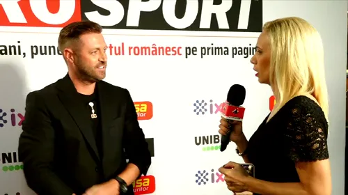 Cristi Pulhac, declarații sincere pe covorul roșu la cel mai important eveniment din sportul românesc, <i class='ep-highlight'>Gala</i> ProSport 25: „Trebuie să știi să lași capul jos atunci când ești criticat”. Ce frică are fostul fotbalist al lui Dinamo | VIDEO