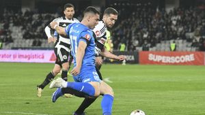 Alex Chipciu a făcut show la microfon cu un discurs spumos după U Cluj – Craiova: „Presiunea e la ei, au băgat bani, bani, bani”