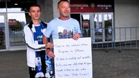 Fără vedere, dar cu iubire pentru Universitatea Craiova. Cel mai emoționant moment de la Supercupa României, surprins de ProSport: „Dacă nu mă nășteam oltean, fugeam în Oltenia”