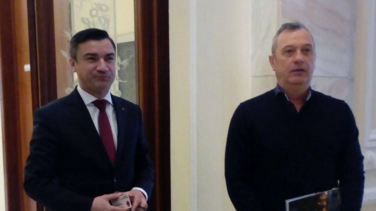 Primarul din Iași explică de ce l-a ales pe Mircea Rednic: "Dacă vrei să fii pe primele locuri la hipism, călărești un cal de curse, nu o mârțoagă care să moară la jumătatea drumului” | EXCLUSIV