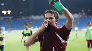 De la ruși vine banu''! Două milioane de euro pentru Bozo!