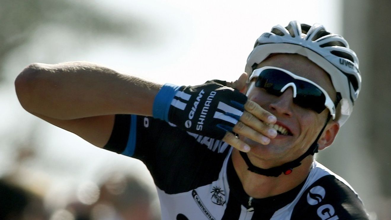 Forță maximă. Kittel a câștigat etapa a doua din Giro și are victorii în toate cele trei Mari Tururi