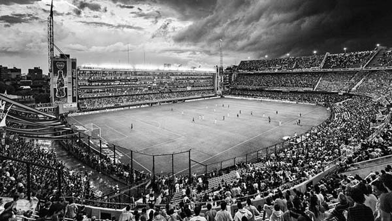 VIDEO | Puțină lume a avut privilegiul să-l vadă pe viu. Cel mai frumos gol din cariera lui Pele a fost reconstituit digital