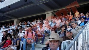 FOTO Ziua porților deschise la Cluj Arena!** Mii de fanii vin să vadă "bijuteria" Clujului