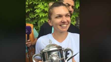 Unde a fost surprinsă Halep imediat după ce a câștigat finala de la Roland Garros! A făcut o baie de mulțime cu fanii români | VIDEO