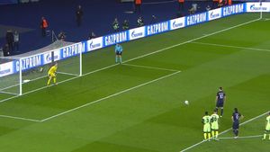 Joe "Duckadam" Hart! Portarul lui City e aproape invincibil de la "11" metri: 3 penaltyuri consecutive apărate în Champions League