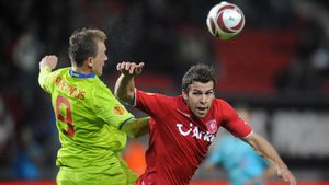 Twente calcă totul în picioare în campionat!** Trupa lui McClaren a umilit-o pe Groningen și e lider!