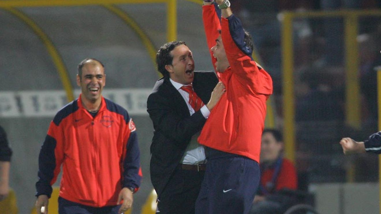 Olăroiu: "Nimeni nu va mai repeta performanța mea, o semifinală de UEFA!"