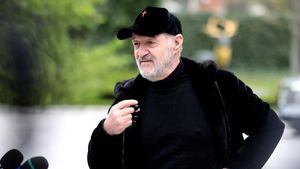 „Poate câștig Europa League și joc direct în Champions League”. S-a „întors” Gigi Becali