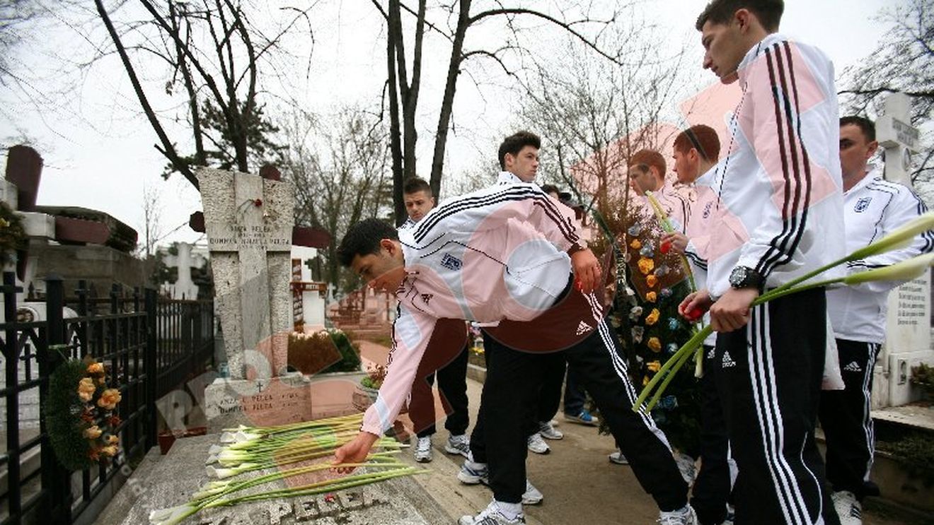 FOTO** Oltenii i-au comemorat pe Adrian Păunescu și Amza Pelea