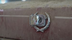 Ce au descoperit în portbagajul unui Cadillac DeVille, abandonat și prăfuit de 21 de ani, cei care au readus „bijuteria” la viață! Au rămas uimiți de-a dreptul