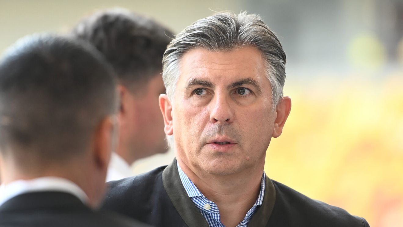Ionuț Lupescu atacă echipa lui Nicolae Badea și cere fuziunea dintre formația din Superliga și cea a CS Dinamo! Reacție dură a Kaiserului: „Pe ei nu îi bagă nimeni în seamă”