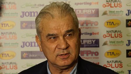 Reacția lui Anghel Iordănescu după meciul excelent făcut de Bicfalvi: "Trebuie să așteptăm, competiția abia acum începe". Ce spune despre accidentarea lui Marica