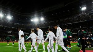 Real Madrid amână cu un an transferurile importante: Kylian Mbappe este galacticul ales de Florentino Perez pentru 2021!