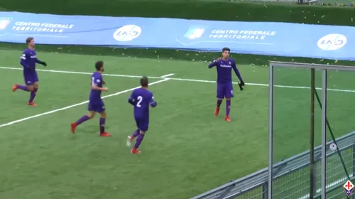 Ce a dorit să transmită prin acest gest? Ianis Hagi a marcat un gol superb pentru Fiorentina și apoi a reacționat | VIDEO