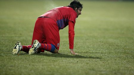 Un vechi RIVAL vine să îngenuncheze Steaua la București: **"Să NU mai trăim din amintiri!"