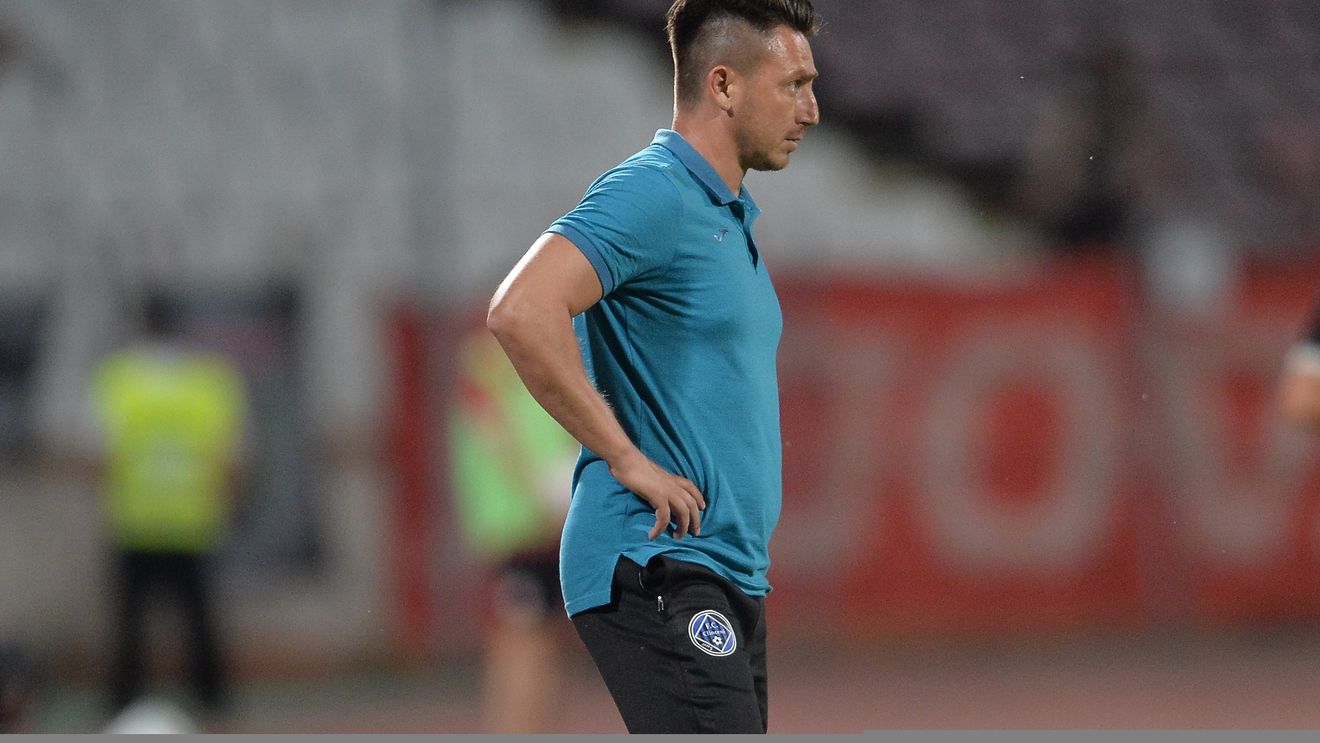 Patru înfrângeri la rând, însă există și o parte bună. Ilie Poenaru: "Mă bucur că am dominat-o pe Dinamo" + ce spune antrenorul echipei din Clinceni despre arbitraj: "Au lucrat la eșecul nostru"