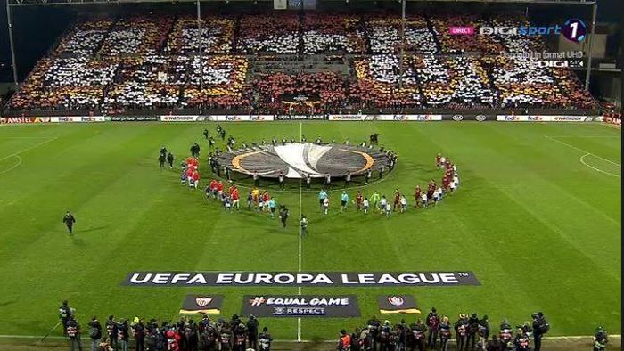 Atmosferă de vis la Cluj, înainte de CFR - Sevilla! Cum s-au pregătit fanii pentru meciul de gală din 16-imile Europa League. Coregrafia ardelenilor | FOTO