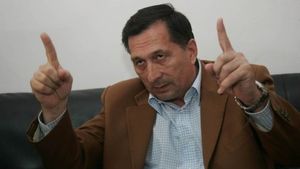 Crăciunescu: "Dacă Teo e coruptibil, îl reneg"