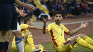 VIDEO | Dragomir, după reacția lui Chiricheș de la finalul meciului cu Finlanda: "Doar nu vă așteptați să aibă prea multă minte". Ce spune despre arbitraj: "I-am dat niște folcloriste" 