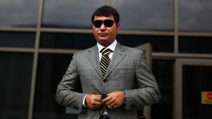 Cristi Borcea, dialog fabulos cu Ionuț Negoiță, după ce aceasta a cumpărat Dinamo. „Știi în ce te bagi?”. Ce i-a promis actualul acționar majoritar din „Ștefan cel Mare”