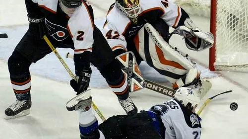 Philadelphia Flyers și-a demis antrenorul după trei meciuri