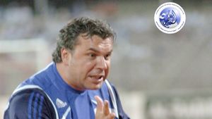 VIDEO / Echipa lui Olăroiu a făcut show! 7-0 cu Al-Najran-ul lui Costică Ștefănescu!