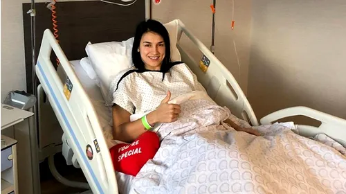FOTO | Cristina Neagu și-a scos ghipsul după operația de la genunchi. Când va reveni pe teren!