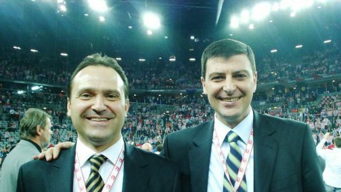 Sorin Dinu și Constantin Din, candidați pentru a arbitra la Campionatul European de Handbal din 2018! Cei doi arbitri au în spate un istoric bogat, cu șapte turnee de mare anvergură și o finală de Liga Campionilor