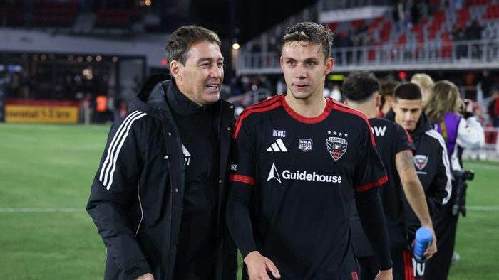 Americanii s-au săturat deja de Louis Munteanu: „A semnat pe o sumă record, dar n-a dat niciun gol”