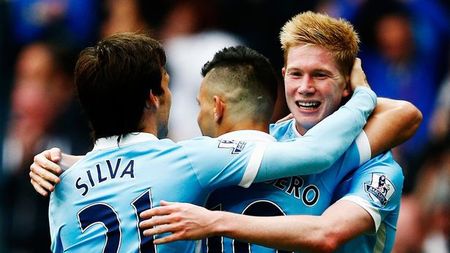City domină echipa sezonului din Premier League, urmată de Tottenham. Premieră: starul care a prins cel mai bun prim "11" după șapte sezoane, trei titluri de campion și 199 de goluri