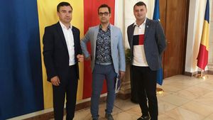 OFICIAL | Mihai Teja, prezentat la Iași! Fostul antrenor al FCSB a semnat pe un an cu gruparea din Copou | FOTO