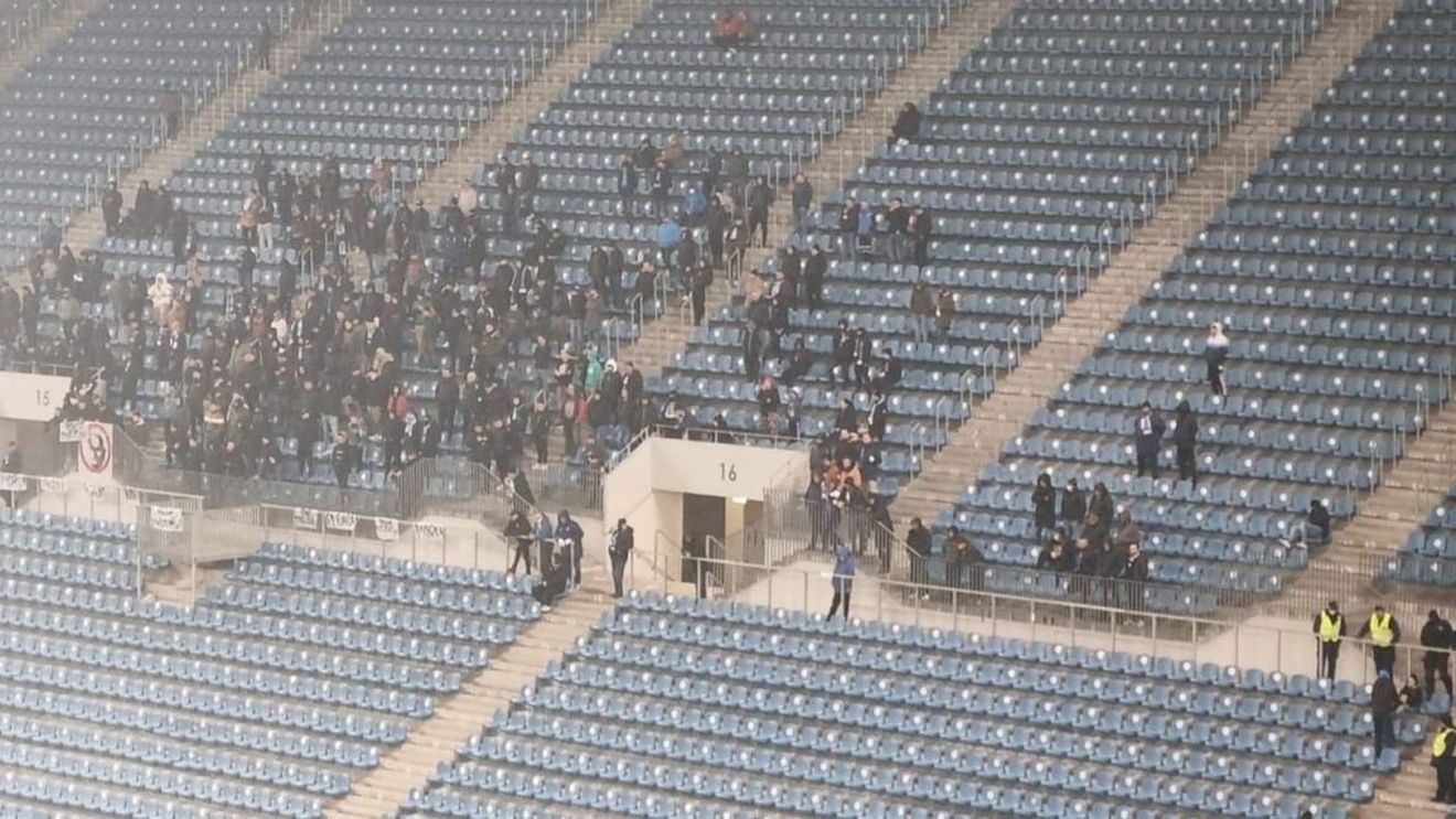 Record negativ de asistenţă pe noua arenă din Bănie! S-a întâmplat la meciul FC U Craiova - Academica Clinceni. Câţi spectatori au fost prezenţi pe „Complex Sportiv Craiova”