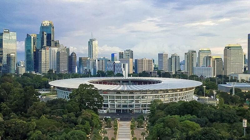 Ce națională tricoloră joacă în complexul sportiv construit la Jakarta cu banii lui Nikita Hrușciov! „Sunt 35 grade Celsius”. EXCLUSIV