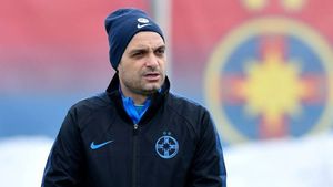 Gică Popescu îi atrage atenția lui Teja: "El nu a condus încă un vestiar puternic!"